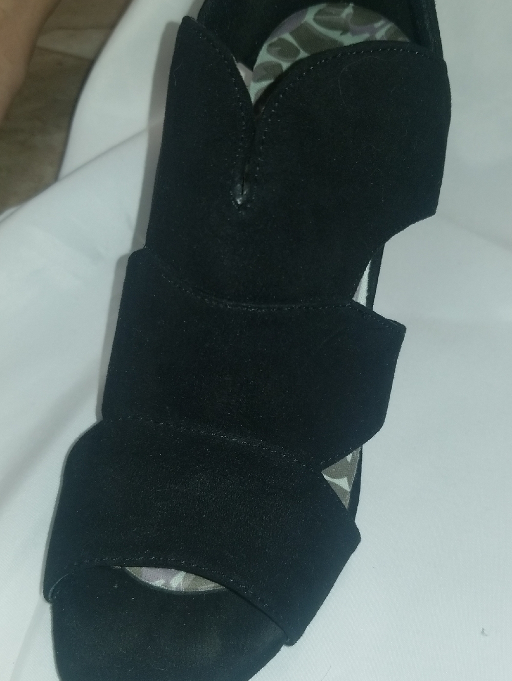 Limelight Aidynn Black Heels